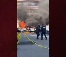 Meksika'da &uuml;lke karıştı: Kartel &uuml;yeleri havalimanını bastı