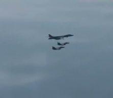 Sarı Deniz&rsquo;de &ccedil;atışma riski! ABD ve &Ccedil;in u&ccedil;akları karşı karşıya geldi