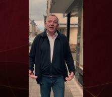 Alman siyaset&ccedil;i T&uuml;rk k&ouml;kenli se&ccedil;menler i&ccedil;in T&uuml;rk&ccedil;e video yayınladı