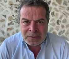 Meksika'da mahsur kalan gazeteci C&uuml;neyt &Ouml;zdemir, kartelin sokağa &ccedil;ıkmak isteyenleri tehdit ettiğini s&ouml;yledi