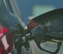 Akaryakıt fiyatlarında eşel mobil sistemine ge&ccedil;ildi