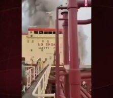 Bahreyn Limanı'nda petrol tankeri f&uuml;zelerin hedefi oldu