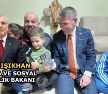 Bakan Vedat Işıkhan Filistinli Gazi M&uuml;min ve ailesini telefonla aradı