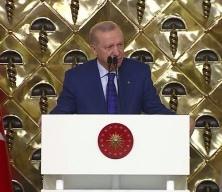 Cumhurbaşkanı Erdoğan: Hakkın, hakikatin ve insanı yaşatmanın tarafındayız