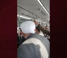 İsrailli yolcuları g&ouml;r&uuml;nce sloganlar başladı: İstanbul'da bir otob&uuml;ste yaşandı!