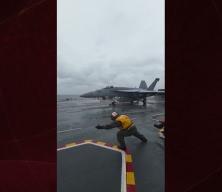 ABD, &uuml;&ccedil;&uuml;nc&uuml; u&ccedil;ak gemisini de savaş b&ouml;lgesine g&ouml;nderiyor