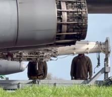 ABD'ye ait B-1 ağır bombardıman u&ccedil;aklarının muhimmat y&uuml;kledikleri anlar g&ouml;r&uuml;nt&uuml;lendi