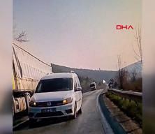 Bursa'da hatalı sollama yapan s&uuml;r&uuml;c&uuml; kazaya yol a&ccedil;ıyordu; o anlar kamerada