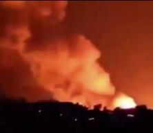 İran'dan İsrail'e H&uuml;rremşehr s&uuml;rprizi! Yağmur gibi d&uuml;şen f&uuml;zeler Tel Aviv'i aydınlattı