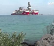 Bakan Bayraktar "Sondaj gemileri sahneye &ccedil;ıkıyor" diyerek m&uuml;jdeyi duyurdu