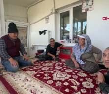 Muğla'da 71 ve 72 yaşındaki &ccedil;ift, 52 yıldır engelli 3 evladına bakıyor