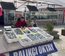 Ramazan mesaisi; hamsi 100 liradan satılıyor