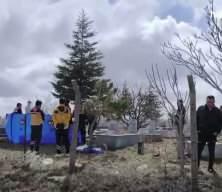 Aksaray'da bir kişi boşanma aşamasındaki karısını &ouml;ld&uuml;rd&uuml;, baldızını yaraladı