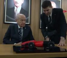 Bah&ccedil;eli, &Uuml;lk&uuml; Ocakları'nın yarış arabalarına 'G&ouml;ktay' ismini verdi