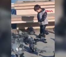 &Ccedil;&ouml;p kamyonunun altında can veren Serhat&rsquo;ın son g&ouml;r&uuml;nt&uuml;leri ortaya &ccedil;ıktı