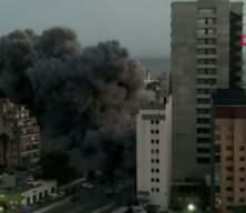 İsrail, L&uuml;bnan&rsquo;da 15 katlı binayı yerle bir etti