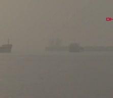 İstanbul&rsquo;da yoğun sis: İstanbul Boğazı gemi trafiğine kapatıldı