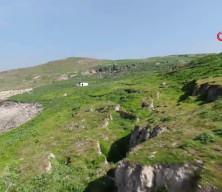 İzmir'de &ccedil;&ouml;p tesisinin neden olduğu heyelan mahalleyi yutuyor!