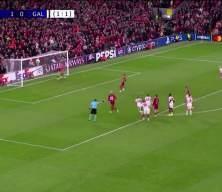 Uğurcan &Ccedil;akır Şampiyonlar Ligi&rsquo;ne damga vurdu