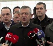 Adalet Bakanı Akın G&uuml;rlek'i hedef alan &Ouml;zg&uuml;r &Ouml;zel'in  FET&Ouml; ağı ortaya &ccedil;ıktı