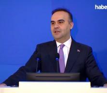 Bakan Kacır yeni verileri a&ccedil;ıkladı! Otomotivde 41,5 milyar dolarlık dev rekor