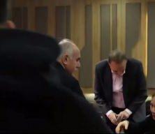 G&uuml;rsel Tekin&rsquo;den CHP&rsquo;ye &ccedil;ok konuşulacak baklava kutusu g&ouml;ndermesi: &lsquo;Bunlar &ccedil;ok tehlikeli&rsquo;