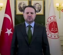 Tapu memurundan dikkat &ccedil;eken a&ccedil;ıklama: Bakan G&uuml;rlek&rsquo;in kayıtlarına bakıldı