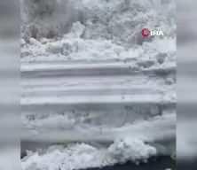 Van-Hakkari karayoluna &ccedil;ığ d&uuml;şt&uuml;