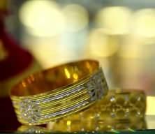 Altın ve g&uuml;m&uuml;ş artışta