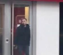 Beşiktaş'ta bankaya soygun girişimi kamerada!