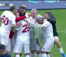 Gen&ccedil;lik ve Spor Bakanı Osman Aşkın Bak'ın gol&uuml;