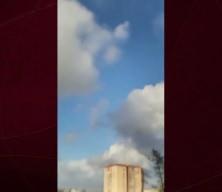 İran balistik f&uuml;zesinin Hayfa'yı vurma anı kameraya yansıdı