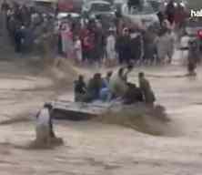 Pakistan'da şiddetli yağışlar nedeniyle 40 kişi hayatını kaybetti