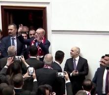 AK Parti g&uuml;&ccedil;l&uuml; liderlik arayışı anketinde ilk tercih edilen oldu