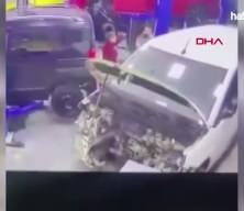 &Ccedil;ırağa, &lsquo;telefonuma baktın&rsquo; dayağı: Acımasızca d&ouml;vd&uuml;