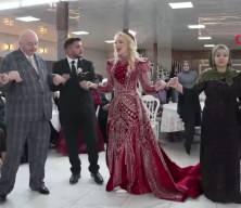 İsko&ccedil;yalı turist Marmaris'te tanıştığı Vanlıyla Van'da d&uuml;ğ&uuml;n yaptı