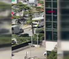 Konsolosluk &ouml;n&uuml;ndeki &ccedil;atışmada polise alay edenler yargı s&uuml;recine tabi tutulacak