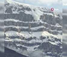 Şırnak'ta kar şelalesi mest etti