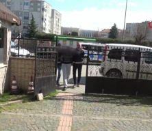 17 yaşındaki zanlı balkondan girip uyurken &ouml;ld&uuml;rd&uuml;! Korkun&ccedil; cinayette yeni gelişme