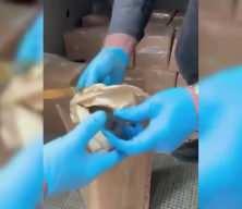 2 ilde b&uuml;y&uuml;k operasyon: Binlerce silah ele ge&ccedil;irildi