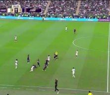 Asya Şampiyonlar Ligi'nde korkutan anlar! Y&uuml;z&uuml;ne tekme gelen Jairo bilincini kaybetti