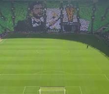 Bursaspor'dan g&ouml;vde g&ouml;sterisi! 2. Lig'de 40 bin kartonluk şampiyonluk koreografisi!