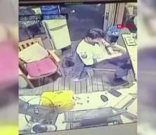 B&uuml;y&uuml;k&ccedil;ekmece'de tenis kortu tartışmasında g&uuml;venlik g&ouml;revlisini darbettiler