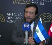 El Salvador&rsquo;dan T&uuml;rkiye&rsquo;ye &ouml;vg&uuml;: &ldquo;Tutumunuzu &ouml;rnek alıyoruz&rdquo;
