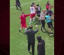 Gaziantep ekibi Diyarbakır&rsquo;ı 5-2 mağlup etti, karşılaşma sonrası saha karıştı