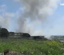 İsrail ordusu, ilk kez ge&ccedil;ici ateşkese rağmen L&uuml;bnan'ın g&uuml;neyine saldırılar d&uuml;zenlediğini a&ccedil;ıkladı