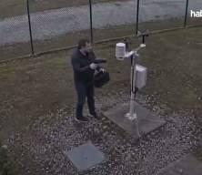 Sa&ccedil; kurutma hilesiyle 30 bin avro vurgun! İşte Fransa'yı karıştıran g&ouml;r&uuml;nt&uuml;