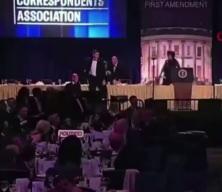 Yemekte silah sesleri! Trump saldırganın kim olduğunu duyurdu