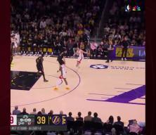 Alperen&rsquo;in double-double&rsquo;ı yetmedi: Rockets seride 2-0 geride