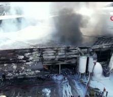 Ankara'nın Sincan il&ccedil;esinde, boya fabrikasında yangın